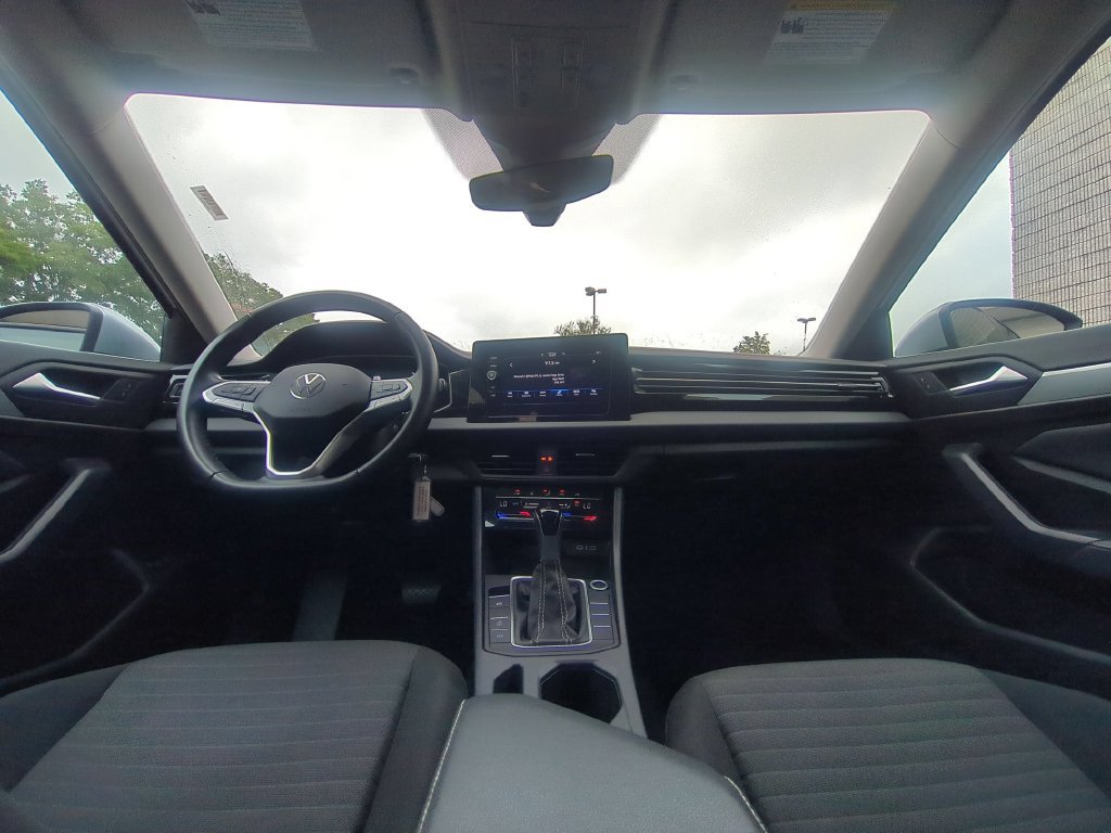 Used 2025 Volkswagen Jetta S FWD image 25