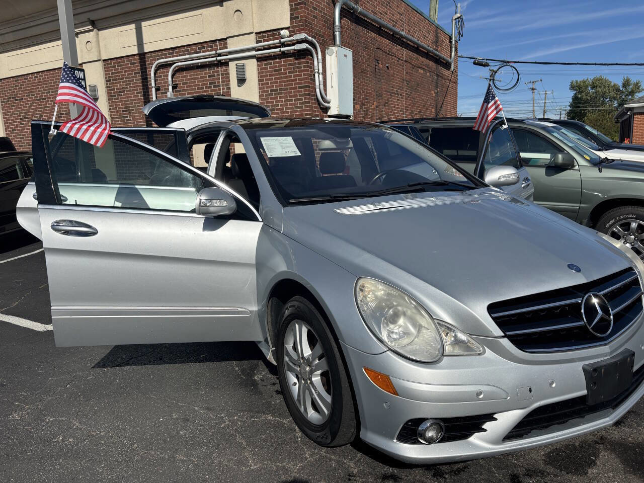 Used 2009 Mercedes-Benz R 350 4MATIC image 16