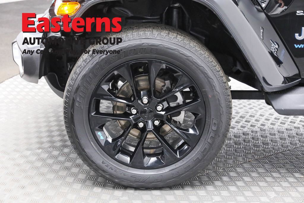 Used 2022 Jeep Wrangler Unlimited Sahara image 31