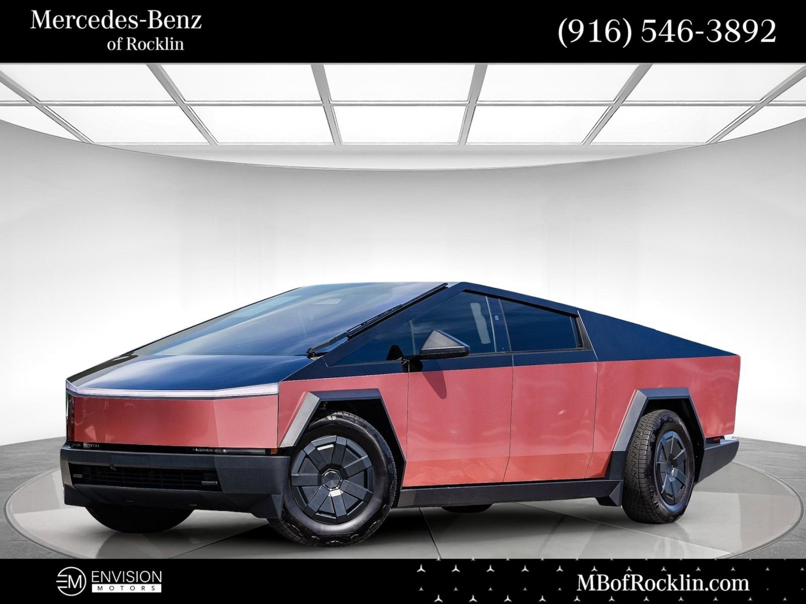 Used 2024 Tesla Cybertruck AWD Crew Cab image 1