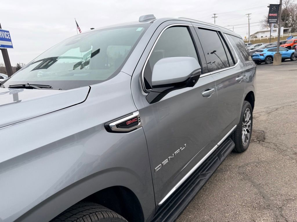 New 2026 GMC Yukon Denali w/ LPO, Floor Liner Package image 13