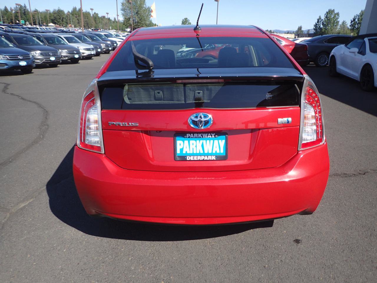 Used 2013 Toyota Prius Four w/ Deluxe Solar Roof Pkg FWD image 4