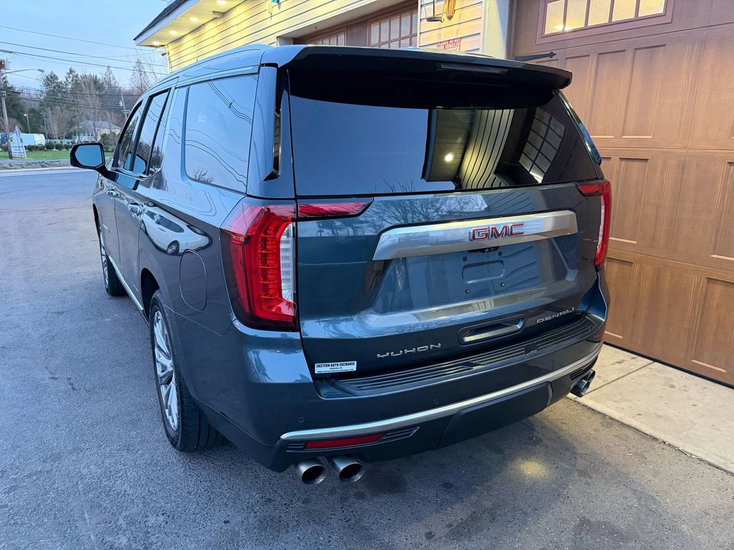 Used 2021 GMC Yukon Denali w/ Denali Premium Package image 5