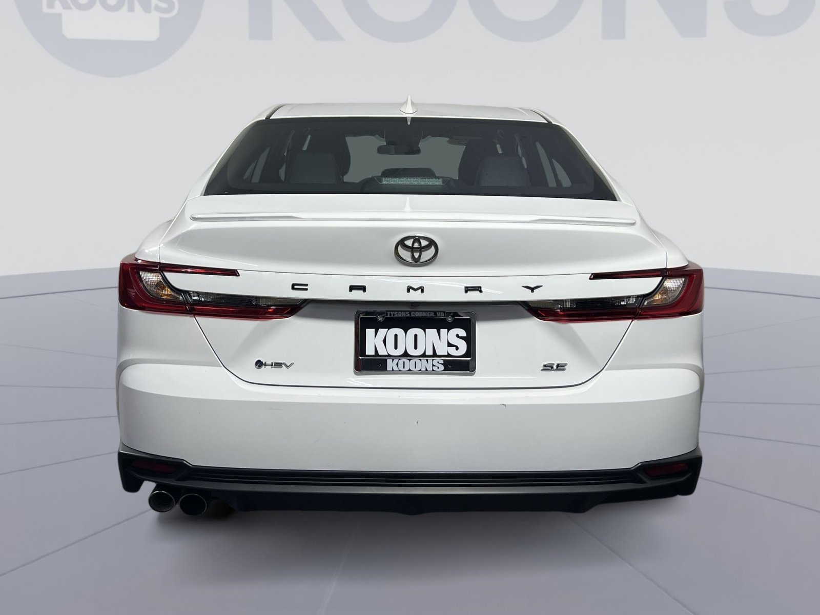 Used 2025 Toyota Camry SE image 5