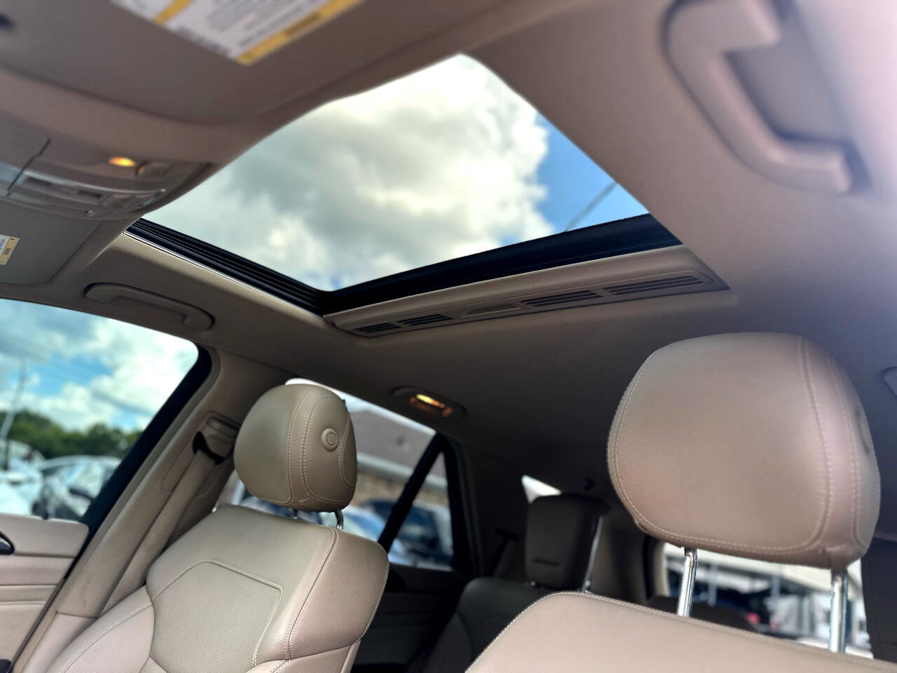 Used 2015 Mercedes-Benz ML 350 2WD image 29