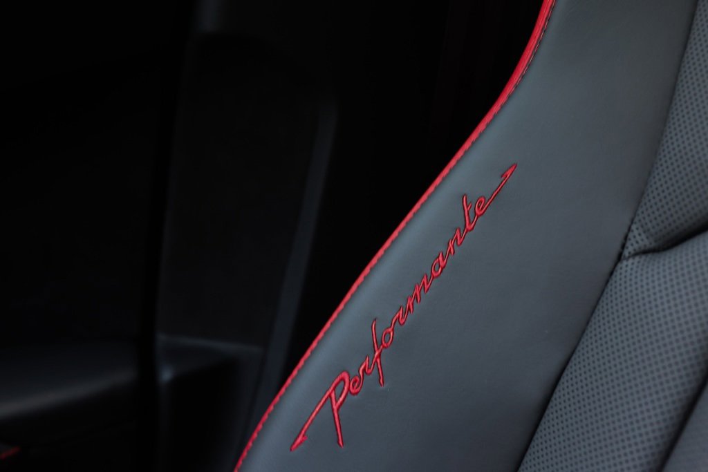 Used 2024 Lamborghini Urus Performante image 59