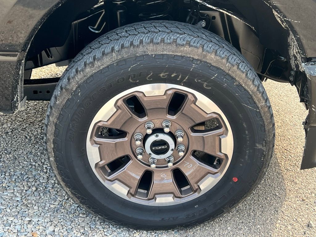 New 2025 Ford F350 King Ranch image 10