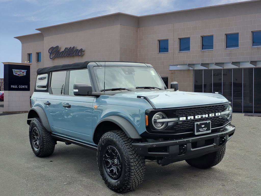 Used 2021 Ford Bronco Badlands image 3