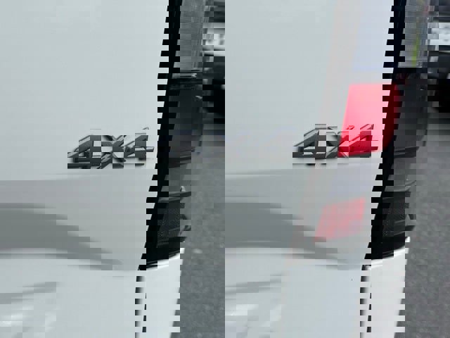 New 2026 Nissan Frontier SV w/ SV Convenience Package image 15