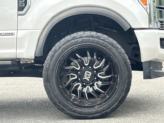Used 2019 Ford F350 Limited AWD/4WD image 8