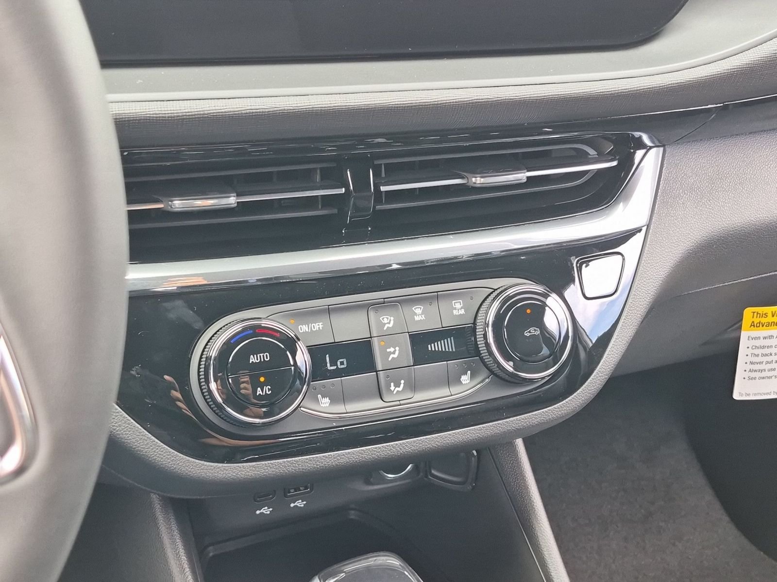 New 2026 Buick Envista Sport Touring w/ Convenience I Package FWD image 12