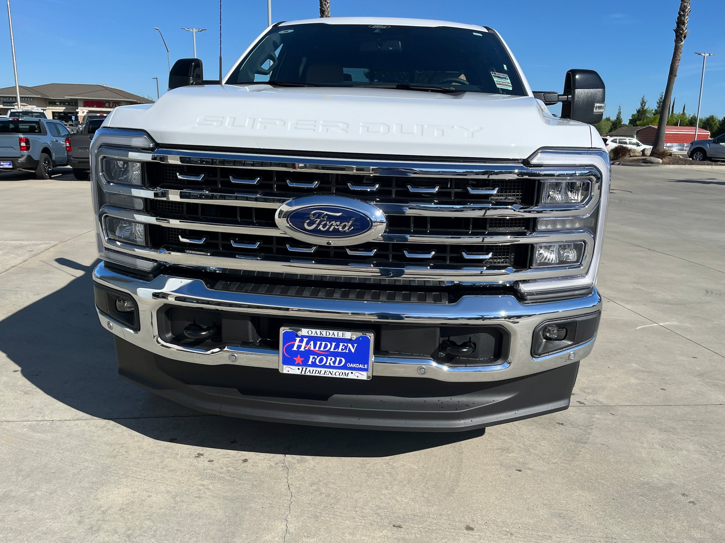 New 2026 Ford F250 Lariat w/ Lariat Premium Package AWD/4WD image 3