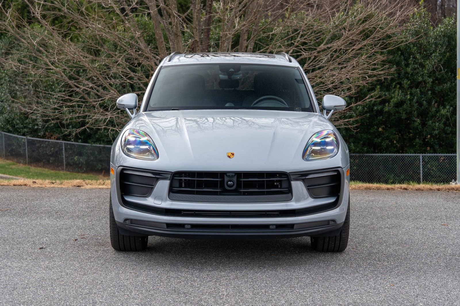 Certified 2025 Porsche Macan image 10