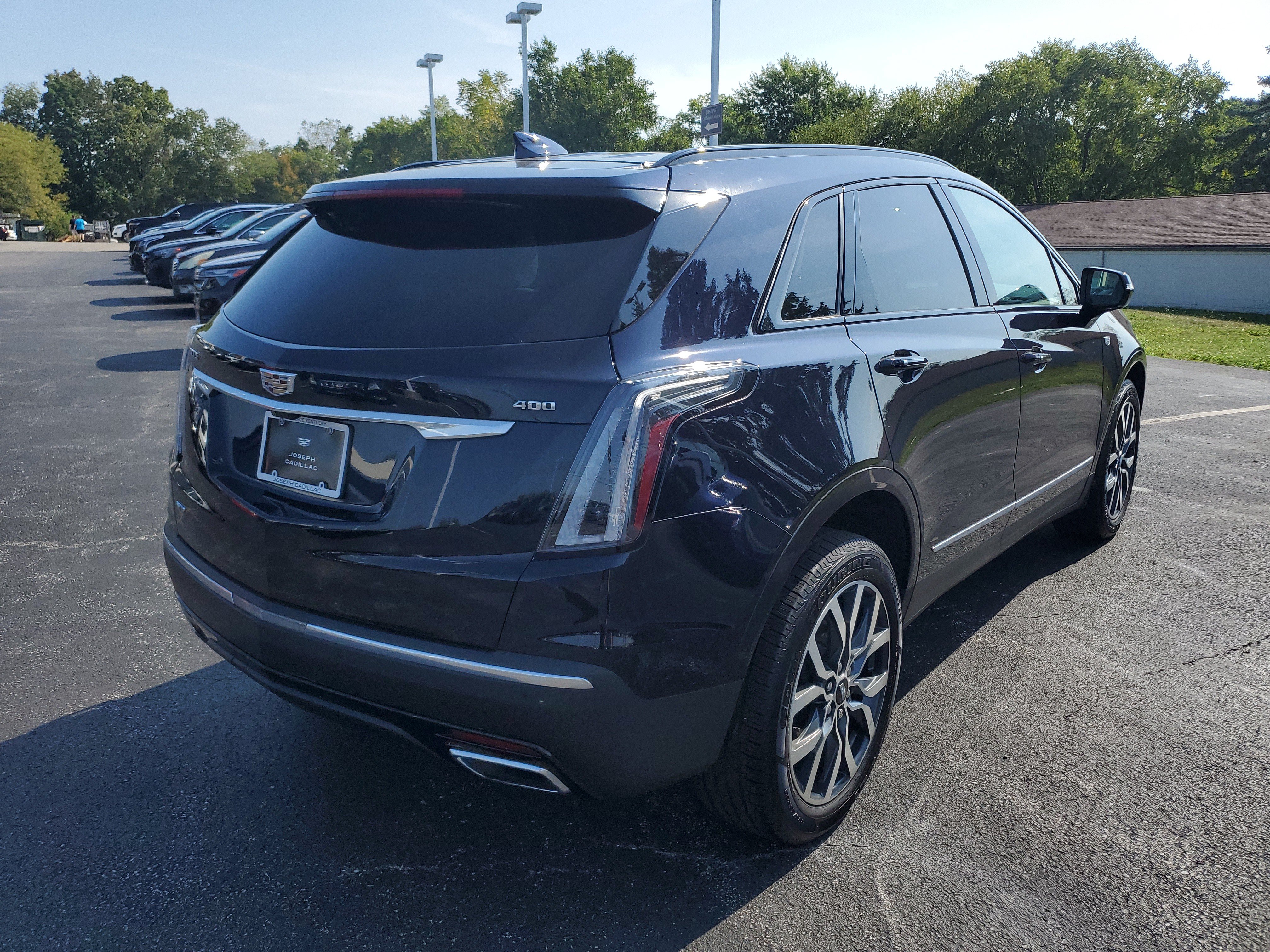 Used 2021 Cadillac XT5 Sportv AWD/4WD image 3