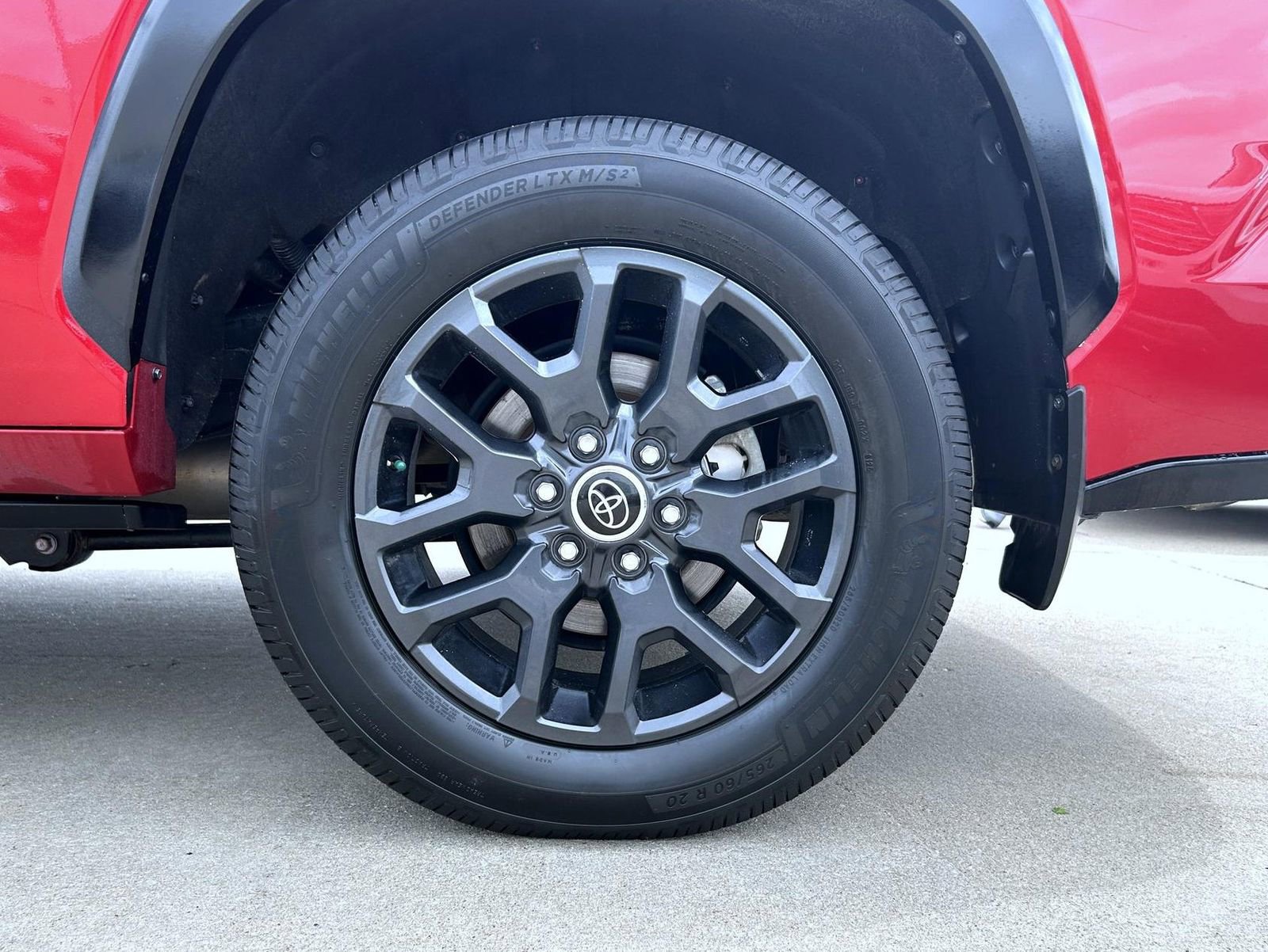 Used 2023 Toyota Sequoia Platinum image 25