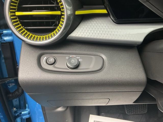 New 2026 Chevrolet Trax LT image 13