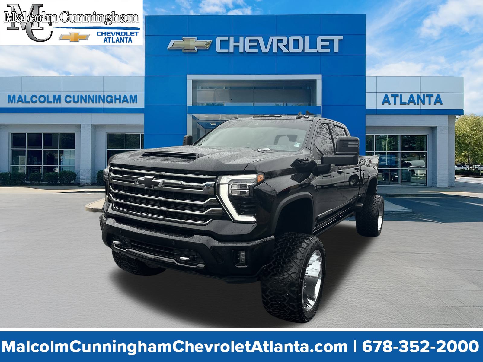 Used 2024 Chevrolet Silverado 2500 High Country w/ Midnight Edition image 1