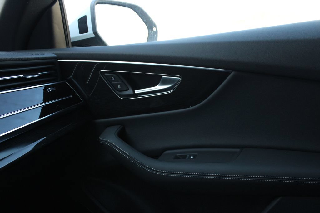 New 2026 Audi Q8 Premium Plus AWD/4WD image 20