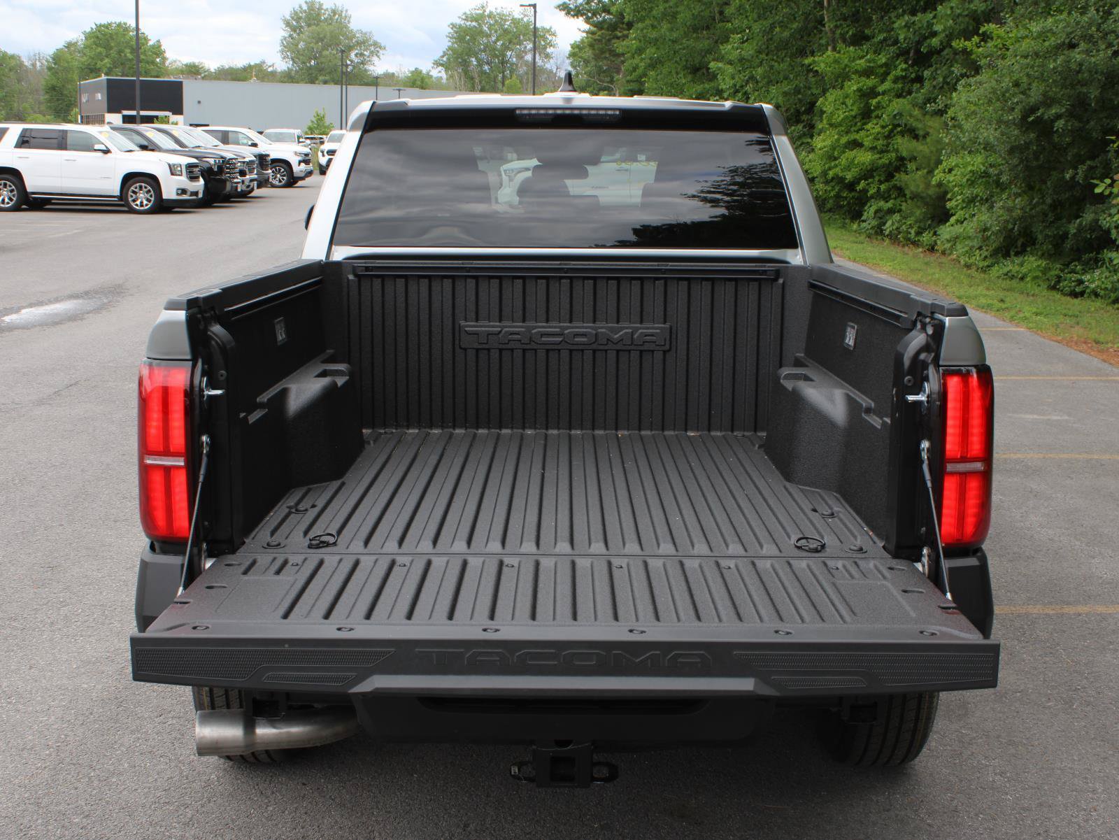 New 2026 Toyota Tacoma SR RWD image 7