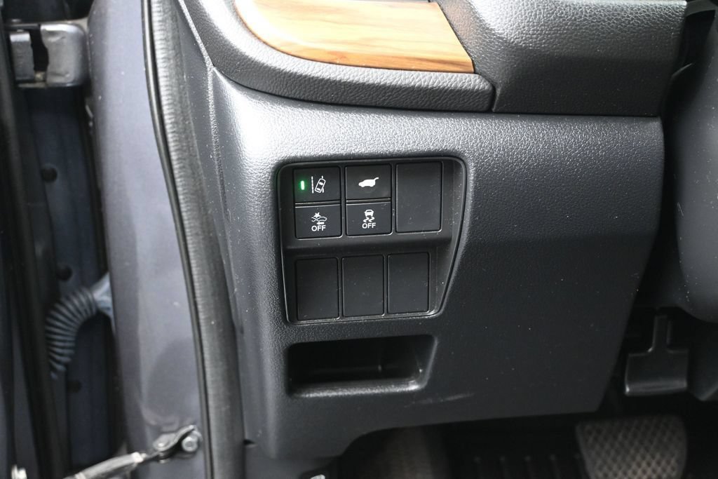 Certified 2021 Honda CR-V Touring image 20