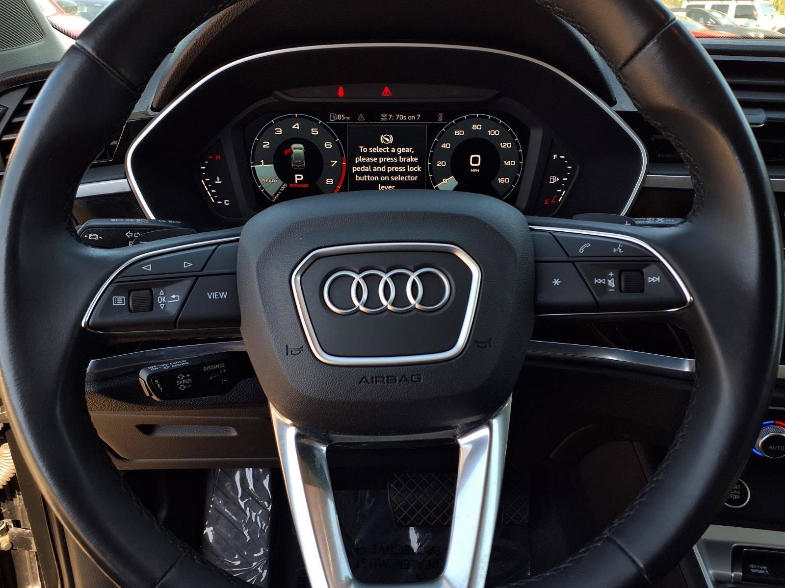 Used 2024 Audi Q3 2.0T Premium Plus w/ Premium Plus Package AWD/4WD image 12