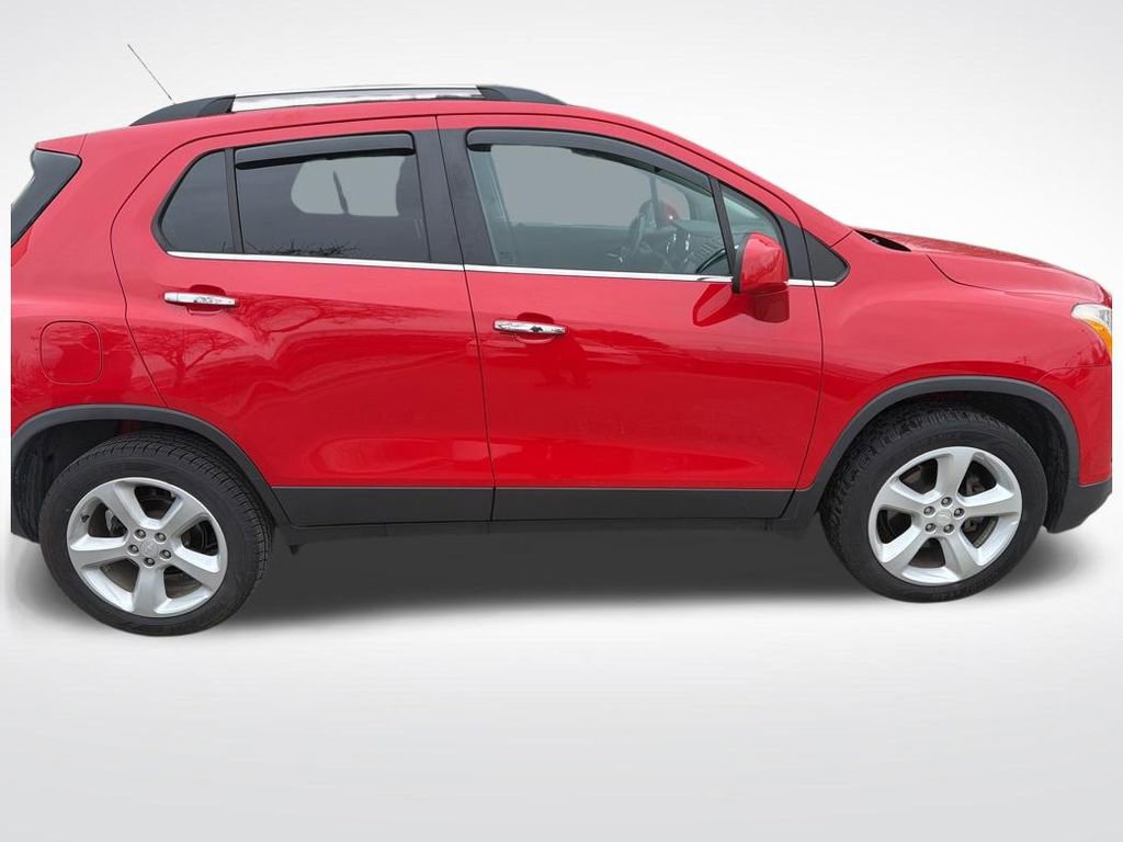 Used 2015 Chevrolet Trax LTZ image 25
