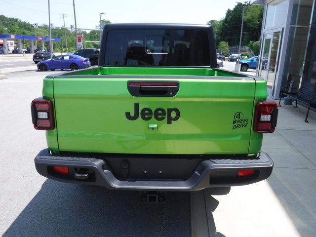 New 2025 Jeep Gladiator Willys image 9