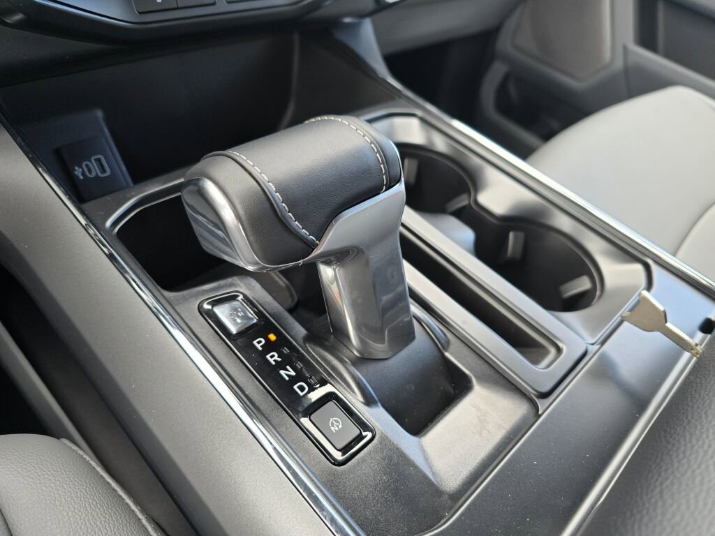 New 2025 Ford F150 Lightning Flash AWD/4WD image 22