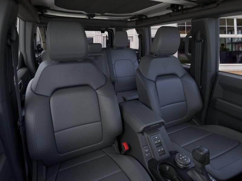New 2026 Ford Bronco Badlands w/ Sasquatch Package AWD/4WD image 10