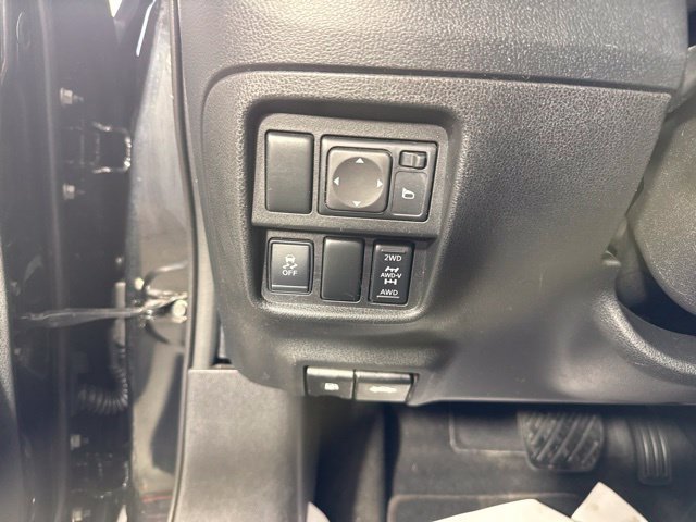Used 2015 Nissan Juke NISMO AWD/4WD image 19