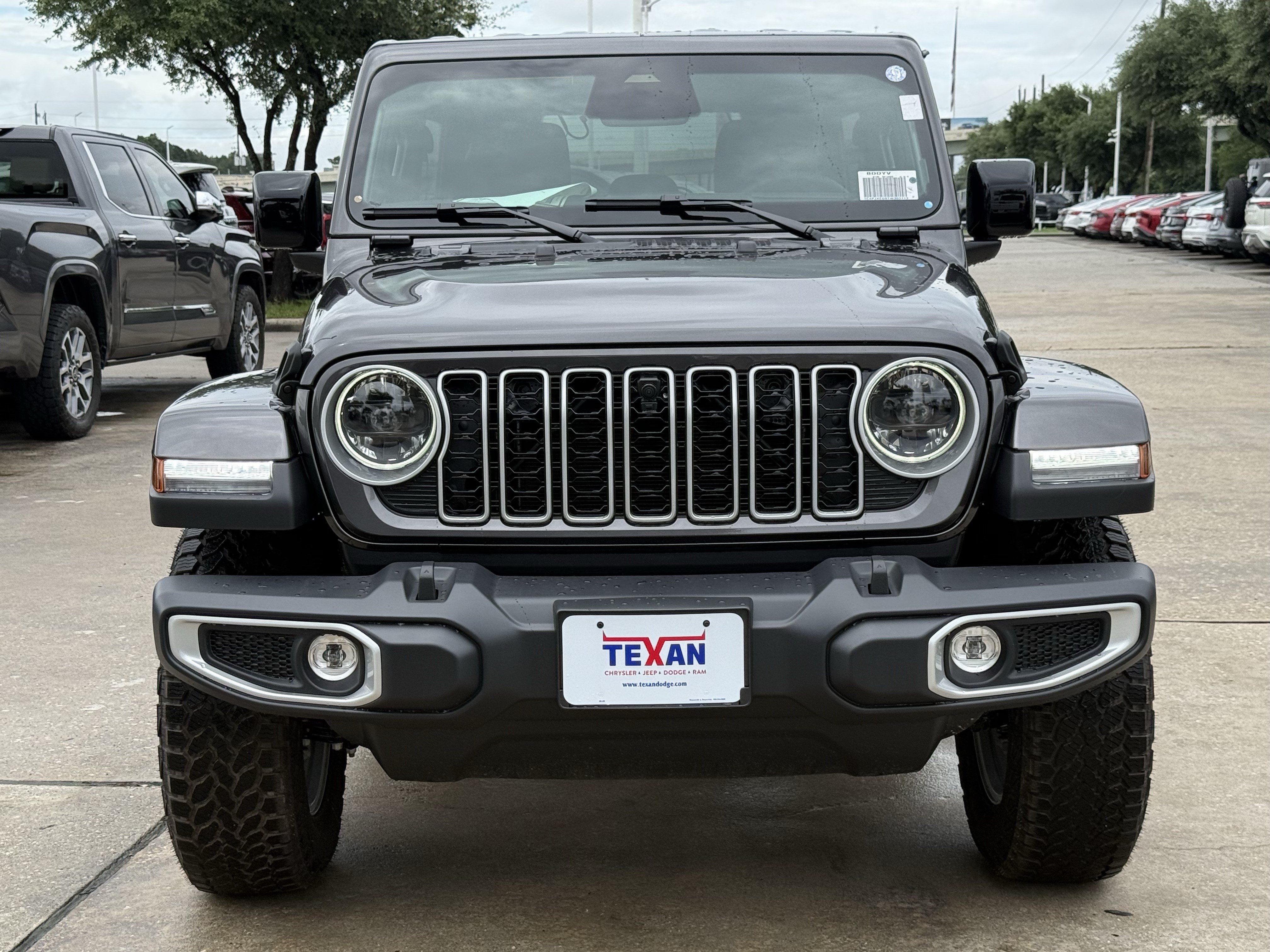 New 2026 Jeep Wrangler Unlimited Sahara AWD/4WD image 7