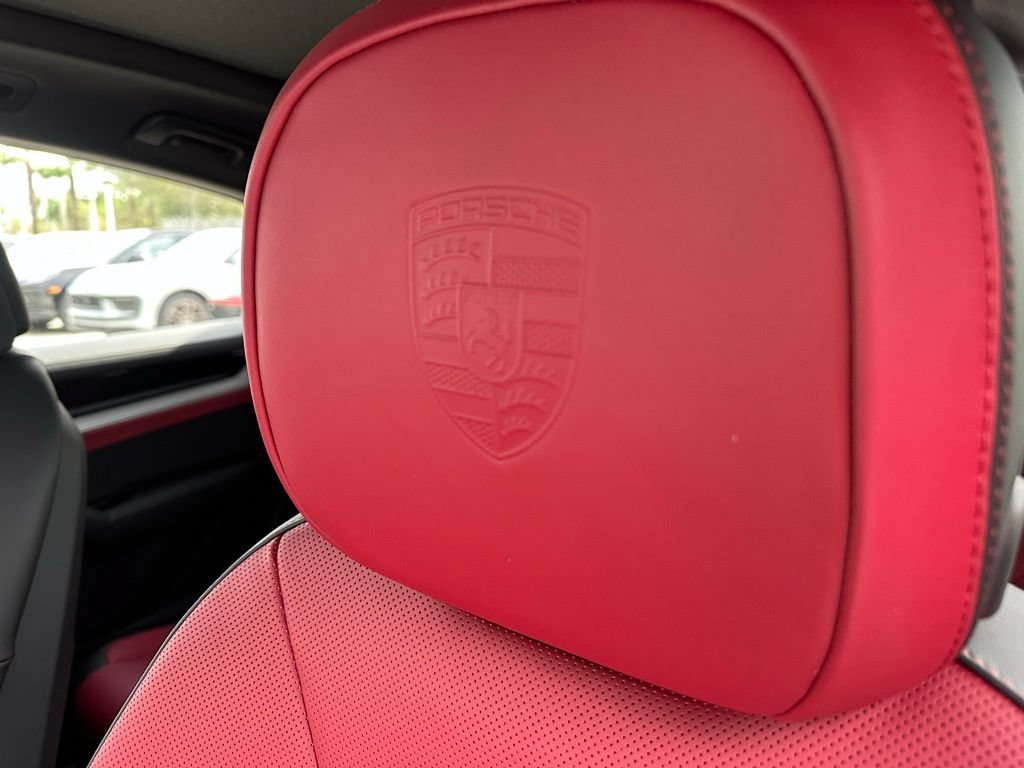 Certified 2026 Porsche Cayenne S AWD/4WD image 21