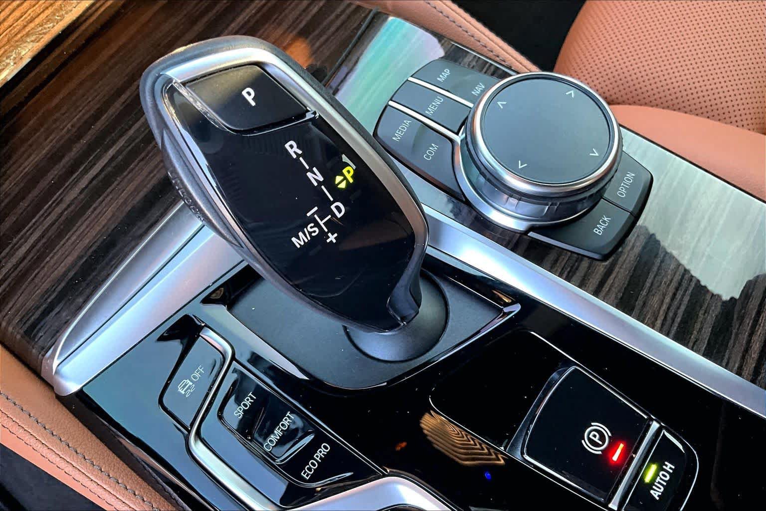 Used 2023 BMW 530i w/ M Sport Package RWD image 17