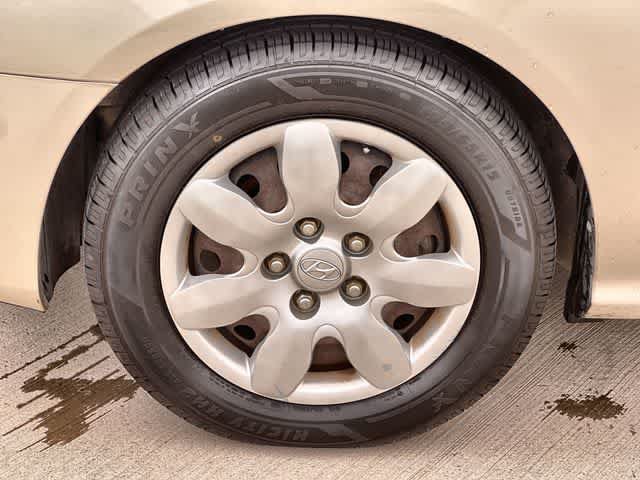 Used 2008 Hyundai Elantra Sedan FWD image 9