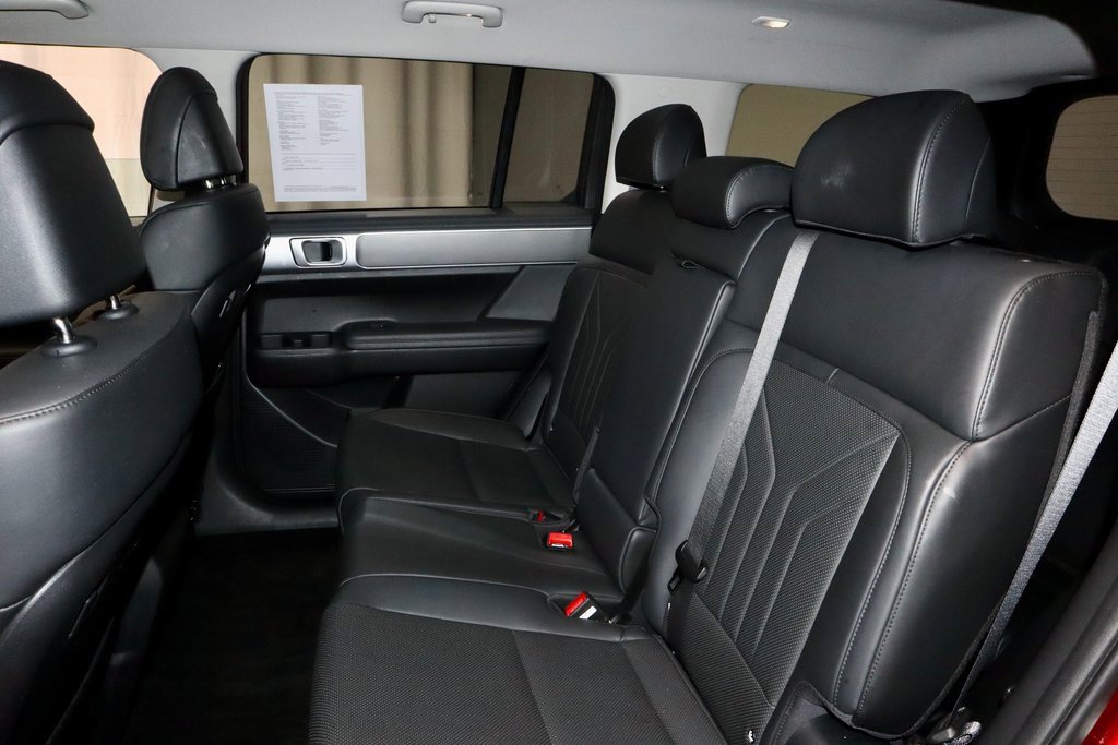 Used 2025 Hyundai Santa Fe SEL image 21