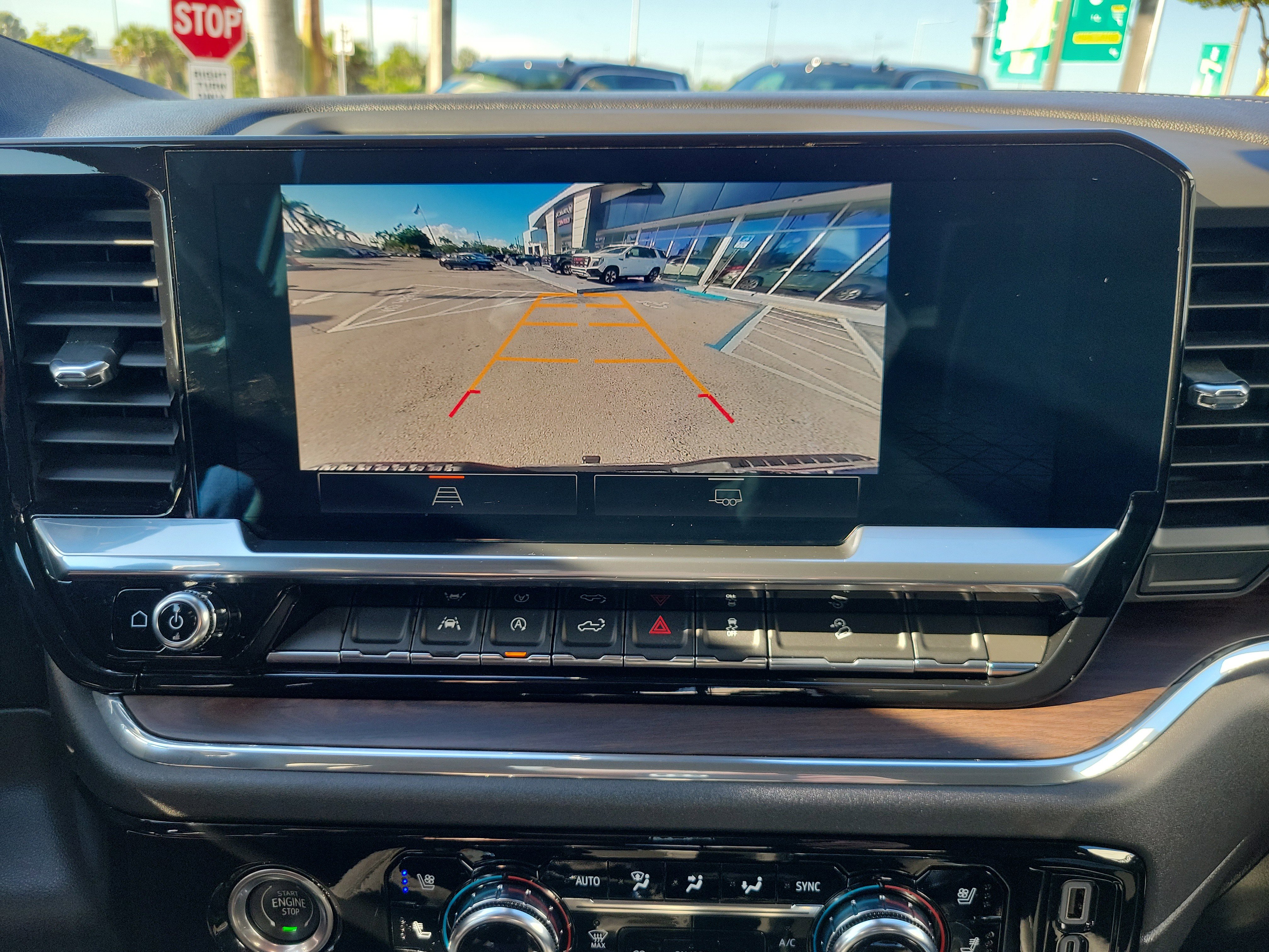 Used 2023 GMC Sierra 1500 SLT w/ SLT Premium Package image 11