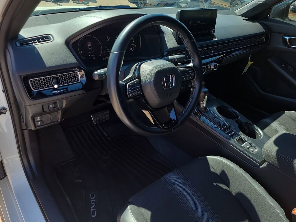 Used 2022 Honda Civic Sport image 15