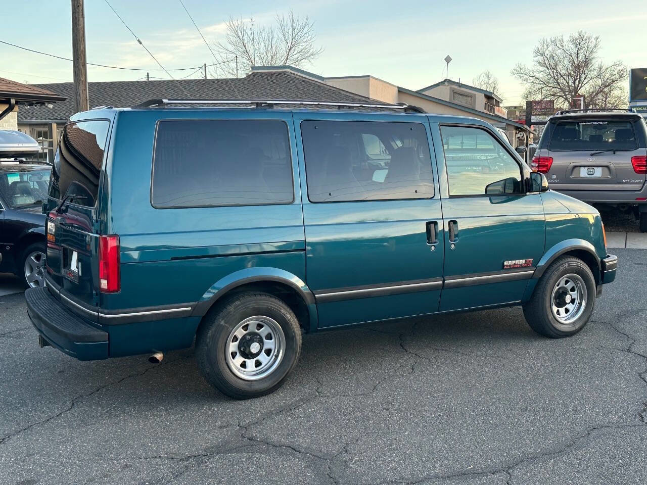 Used 1994 GMC Safari SLX AWD 3dr Extended Mini Van image 19