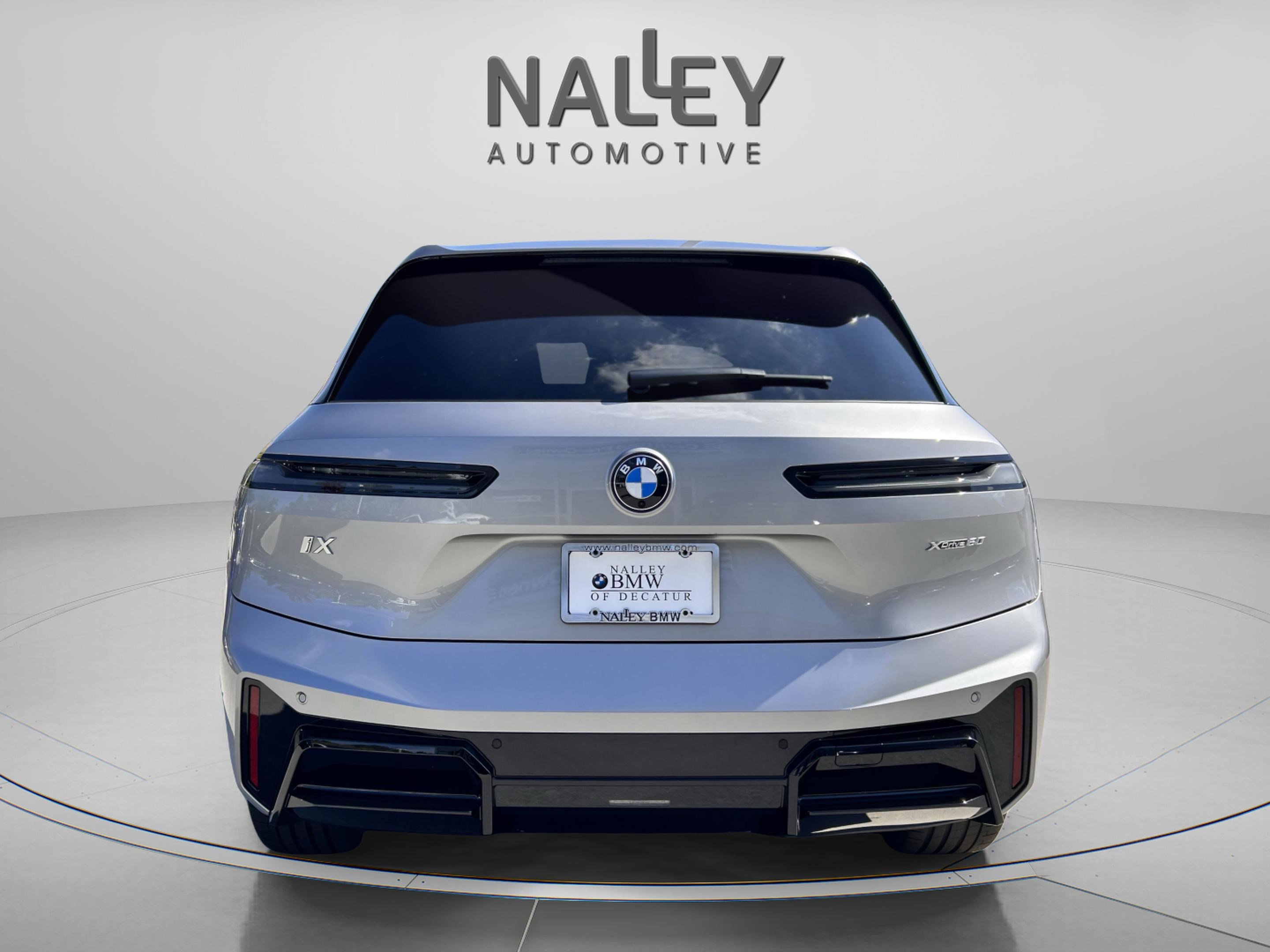 Used 2026 BMW iX xDrive60 w/ M Sport Package image 4