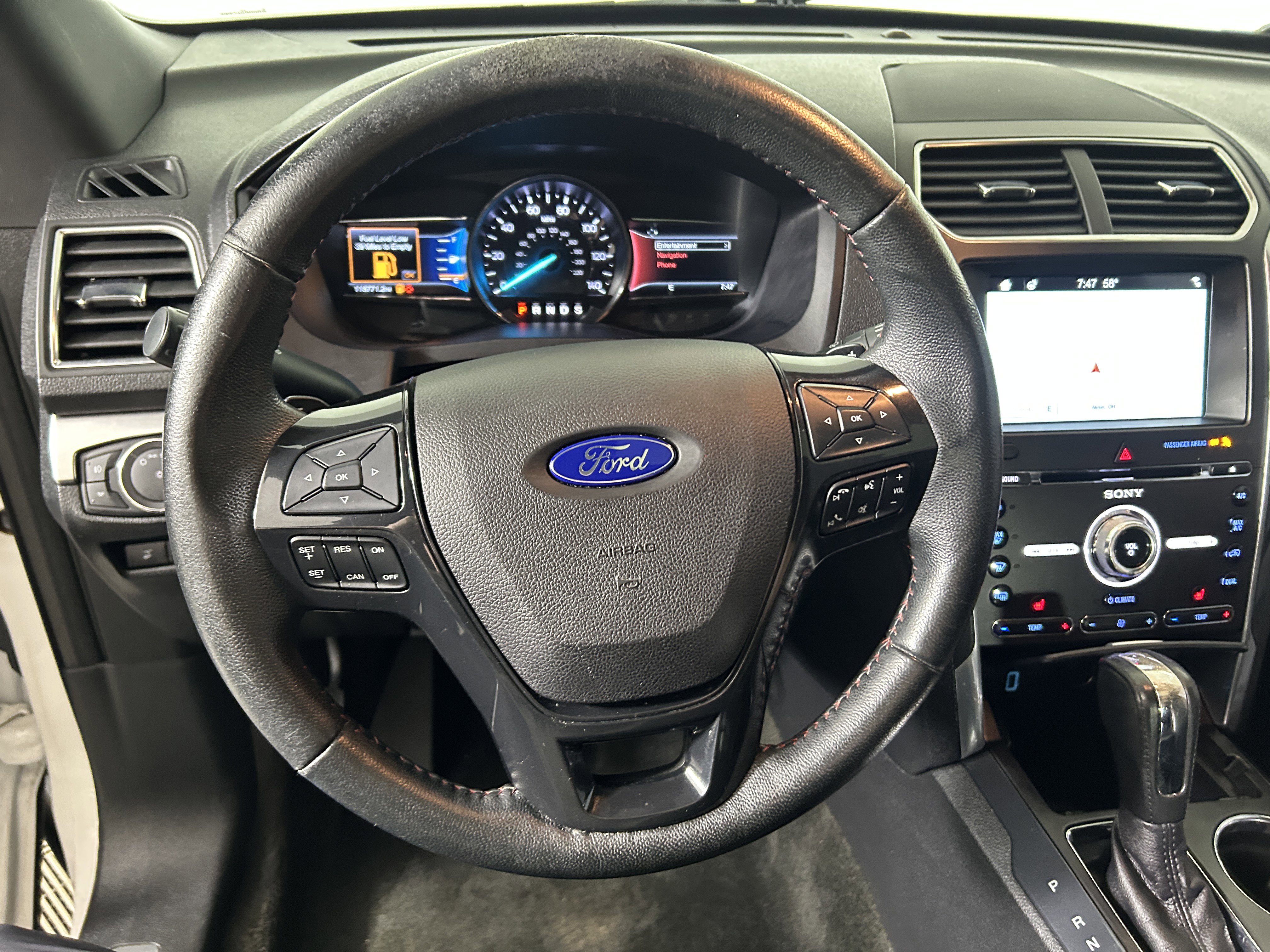 Used 2017 Ford Explorer Sport AWD/4WD image 14