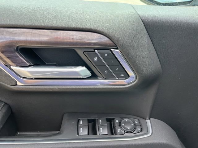 New 2026 Chevrolet Silverado 1500 LTZ image 17