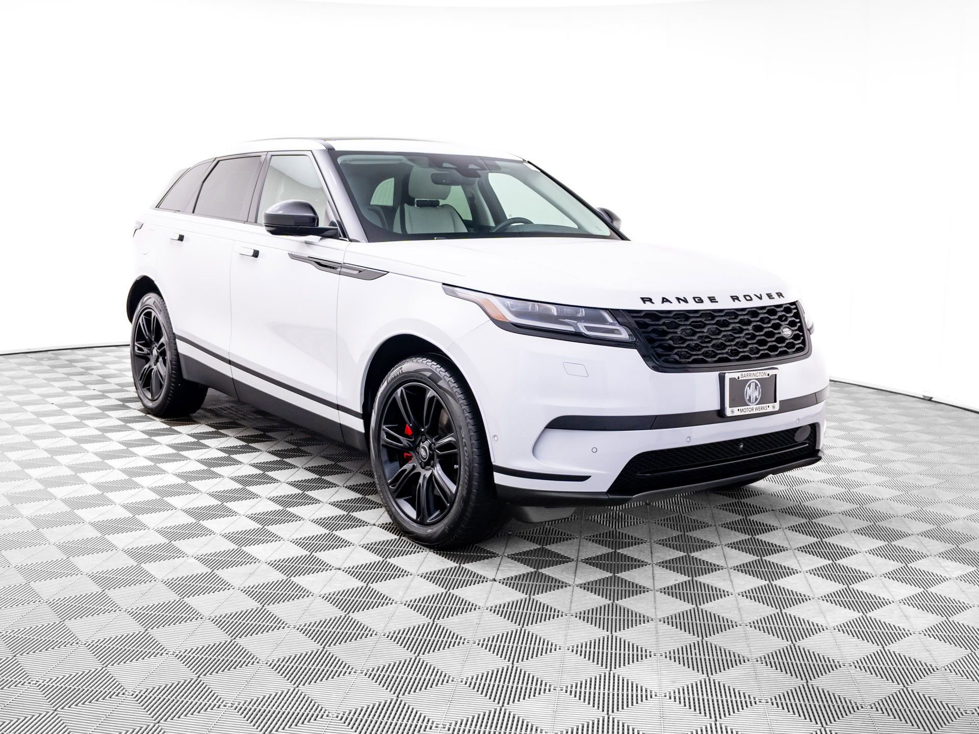 Used 2021 Land Rover Range Rover Velar S image 8