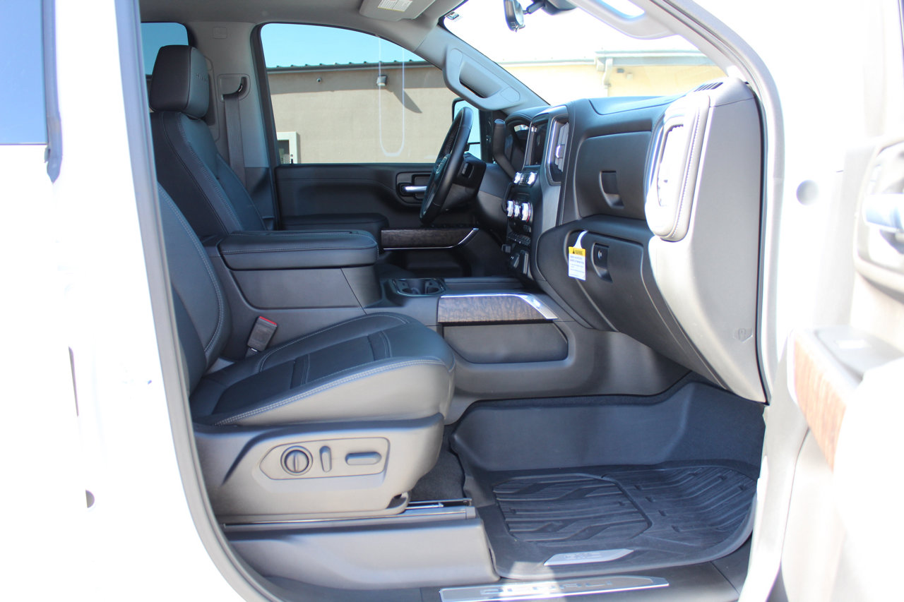 Used 2022 GMC Sierra 3500 Denali w/ Denali Ultimate Package image 82