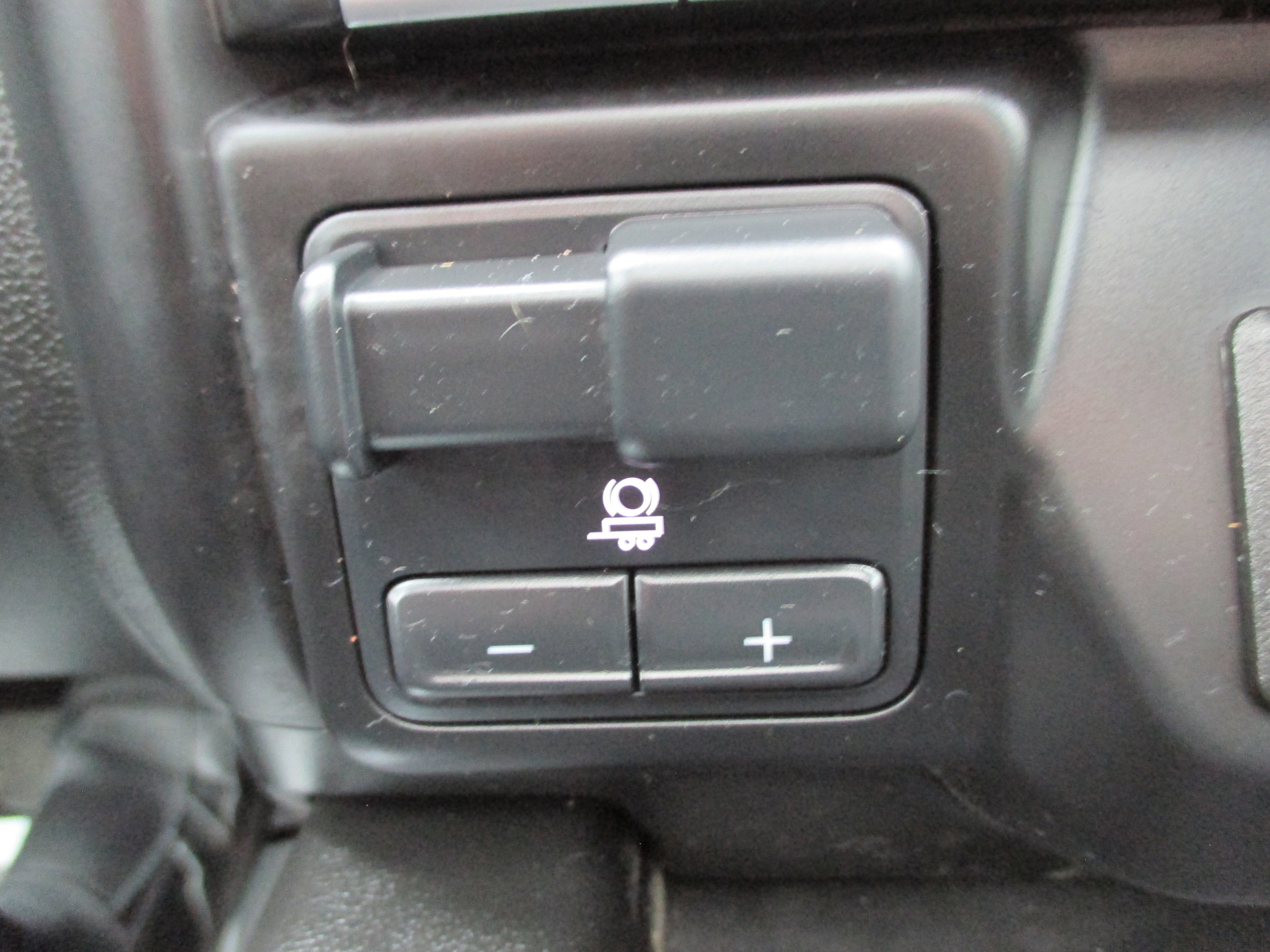 Used 2020 Chevrolet Silverado 2500 LTZ w/ LTZ Premium Package image 26