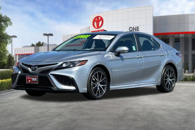 Certified 2024 Toyota Camry SE FWD image 10