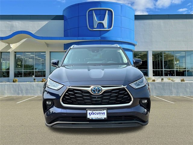 Used 2023 Toyota Highlander Limited image 6