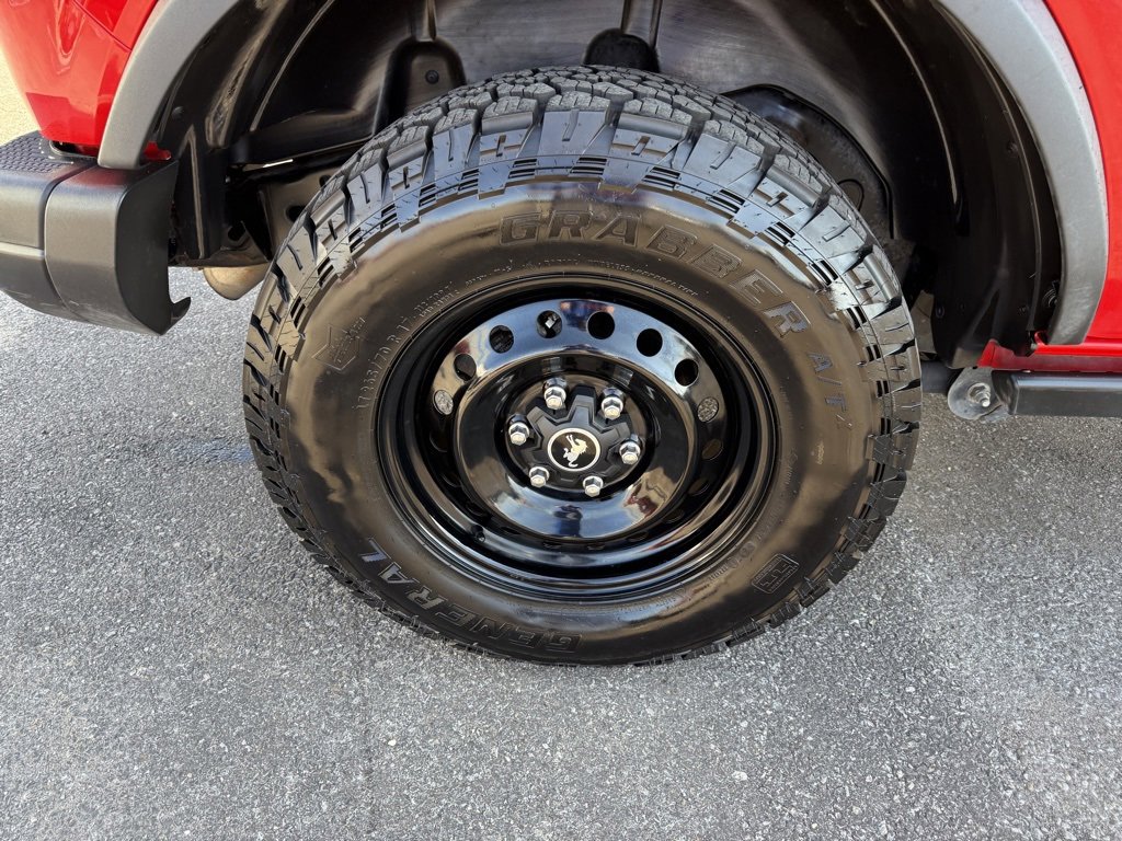 Used 2023 Ford Bronco Black Diamond image 35