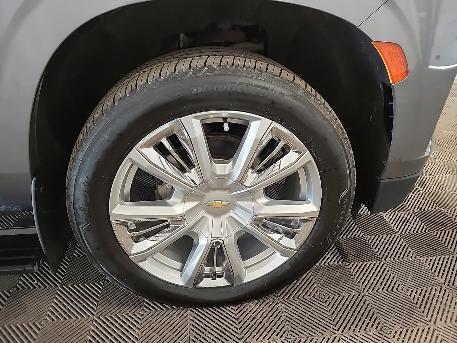 Used 2021 Chevrolet Tahoe High Country w/ Premium Package AWD/4WD image 21