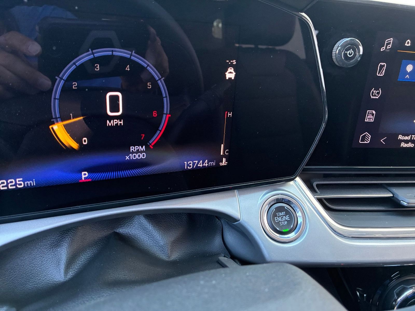 Used 2025 Chevrolet Trax LT image 39