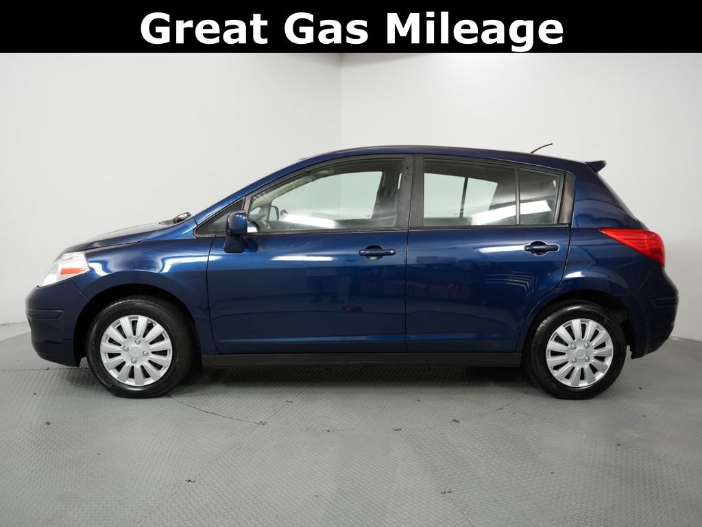 Used 2012 Nissan Versa 1.8 S FWD image 4